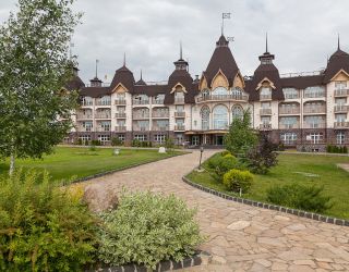 *Парк-отель "Орловский"